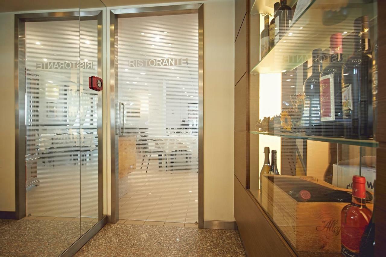 Albergo Romagna فراتّا تيرمي المظهر الخارجي الصورة
