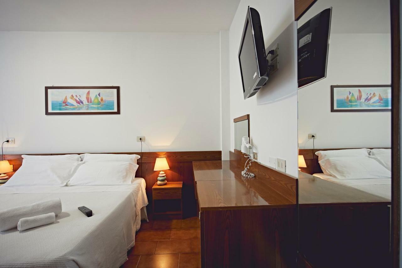 Albergo Romagna فراتّا تيرمي المظهر الخارجي الصورة