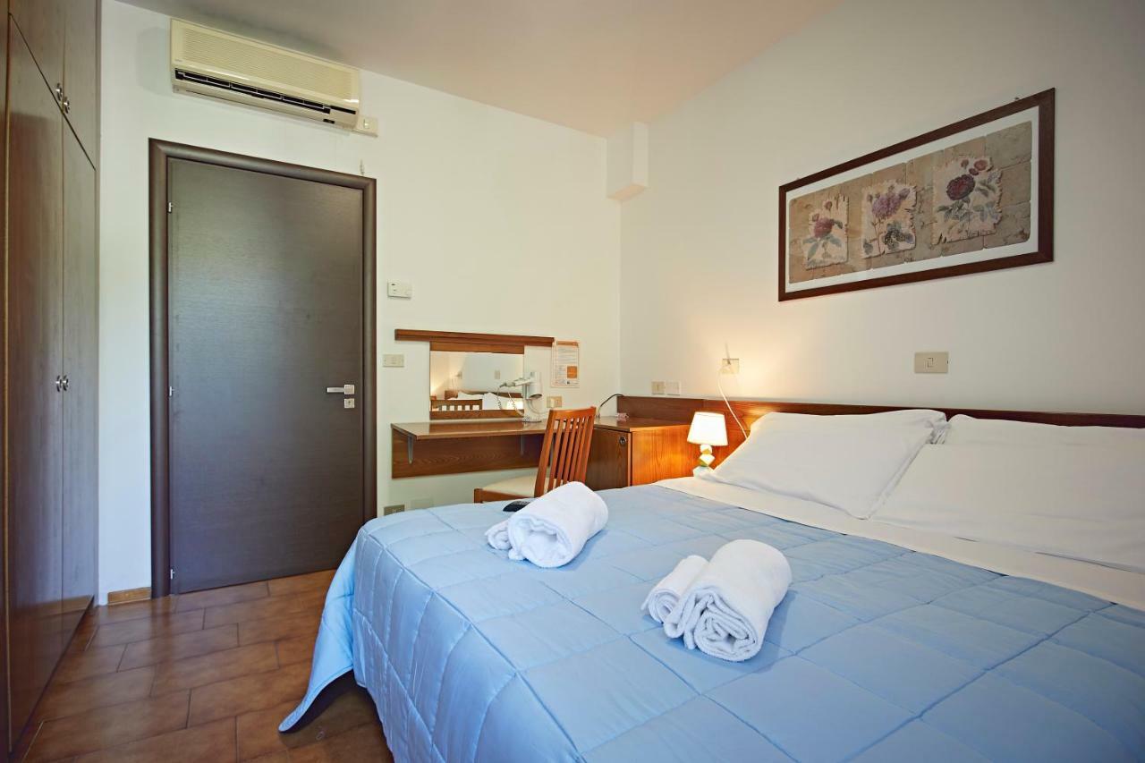 Albergo Romagna فراتّا تيرمي المظهر الخارجي الصورة